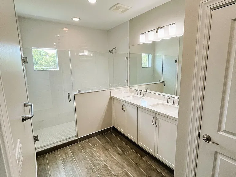 636 Parsons Way — Photo 10