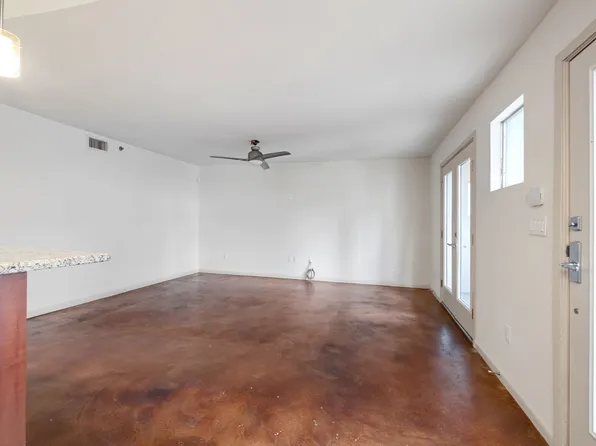 41 Waller St APT 107, Austin, TX 78702