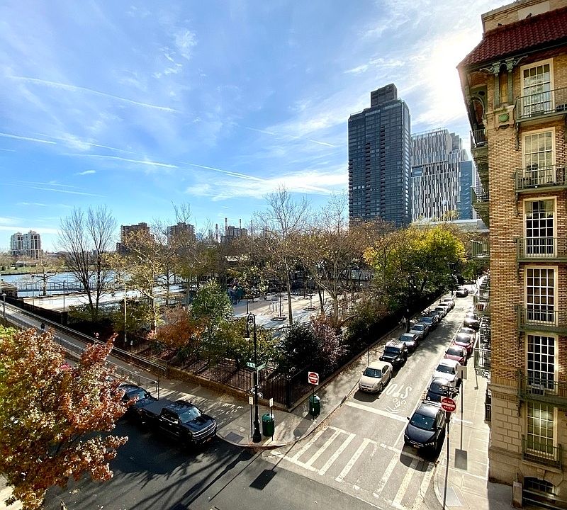 1st image of 523 E 78th St APT 4D