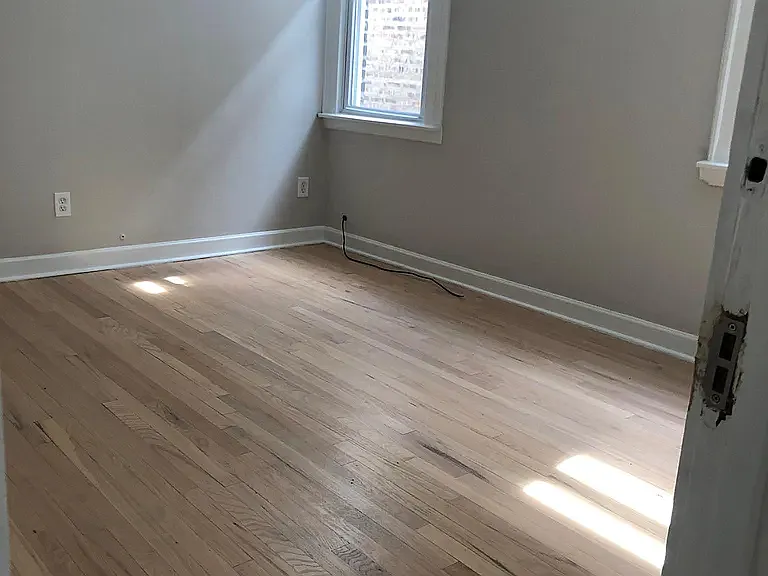 3748 N Sawyer Ave — Photo 7