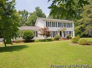 700 Cedarhurst Rd, Greenville, NC 27834