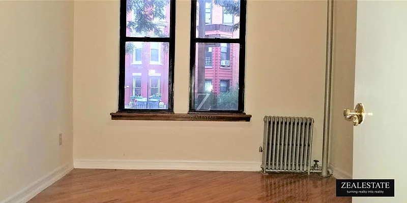 Rented by ZealEstate Group Inc | media 61