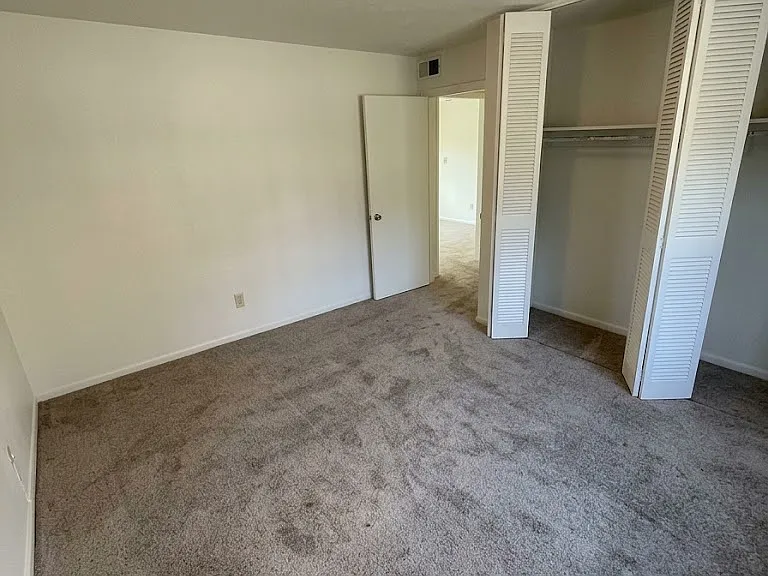 2220 Ticknor Dr #9 — Photo 10