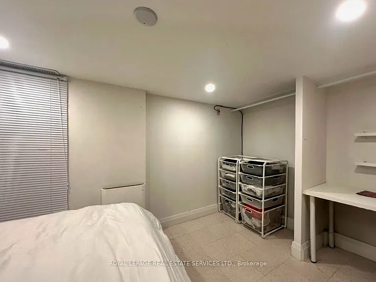 1399 Lansdowne Ave #LOWER — Photo 3
