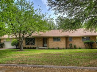 6307 Chapman Dr, Greenville, TX 75402