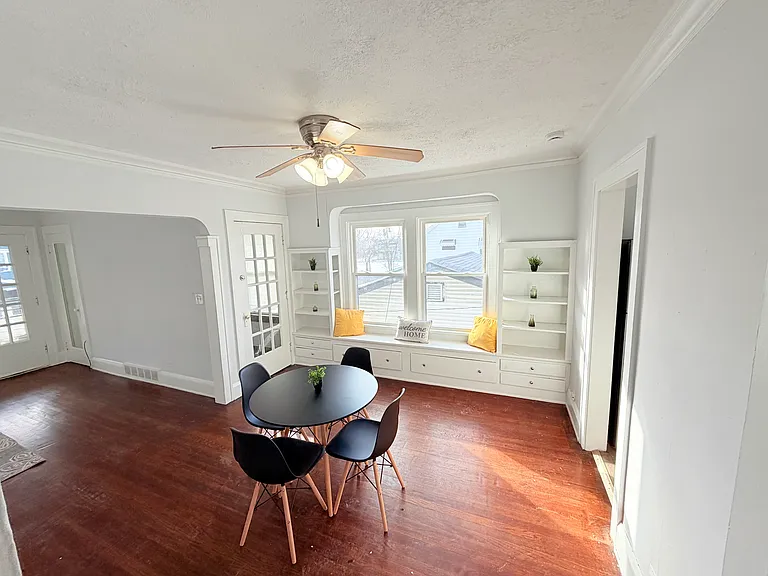 15711 Grovewood Ave #2 — Photo 12