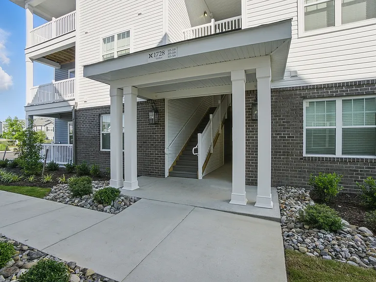1728 Vankar Dr #307-307-307 — Photo 23
