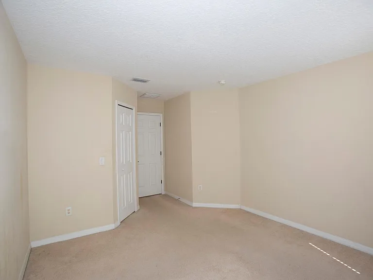11919 Castine St — Photo 20