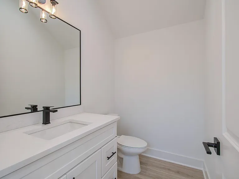 4425 Providence St — Photo 15