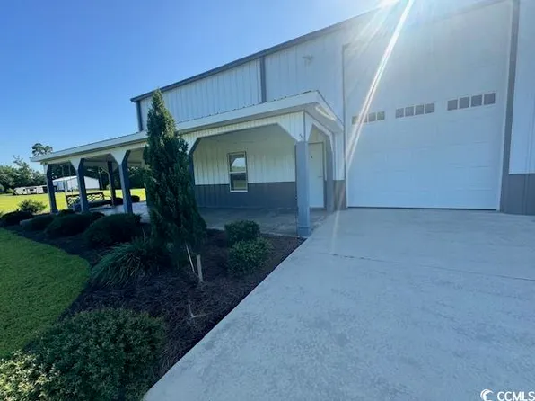 161 Beacon Dr., Galivants Ferry, SC 29544