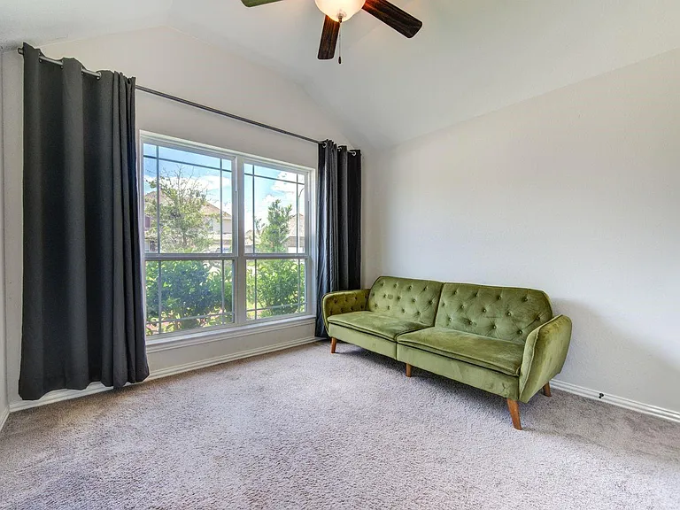 3507 Sunburst Ct — Photo 10