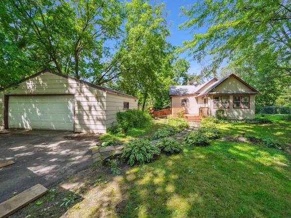 5390 Bryant St, Maple Plain, MN 55359