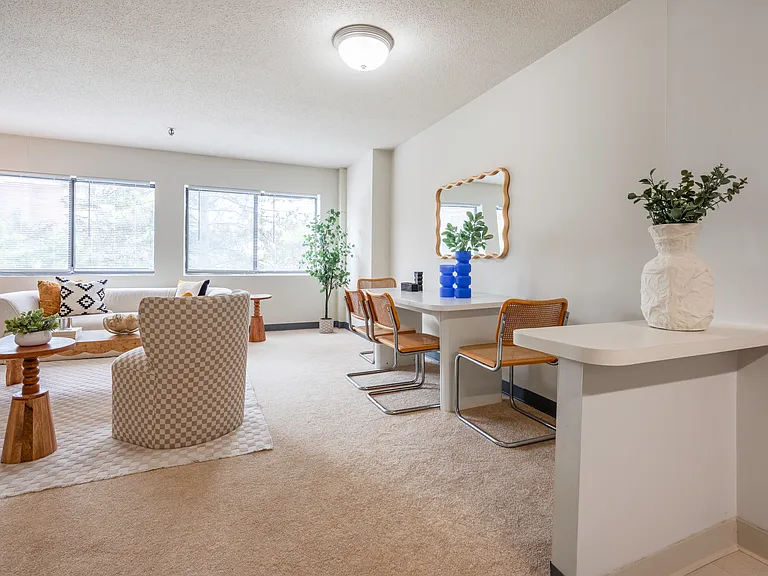 Malden Towers — Photo 10