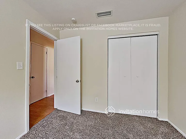 4540 71st Ave N — Photo 11