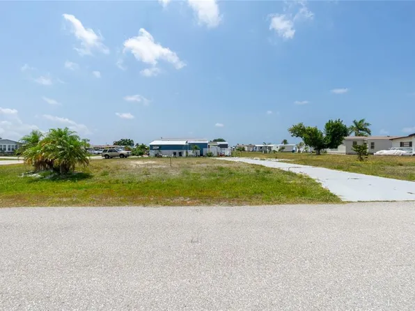 6161 Falcon Dr #1, Englewood, FL 34224