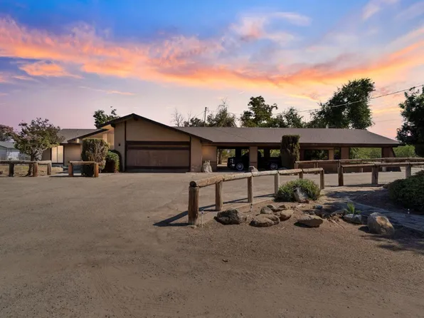 2808 N Bethel Ave, Sanger, CA 93657