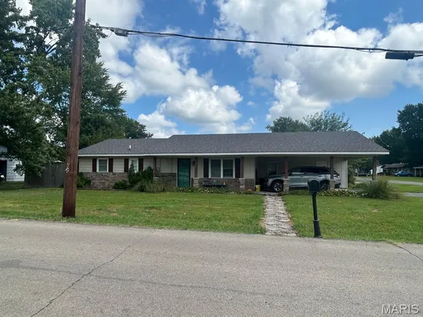 700 Two Mile Rd, Dexter, MO 63841