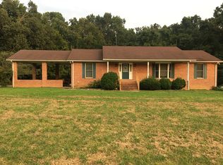 5555 Sixteenth Model Rd, Wartrace, TN 37183