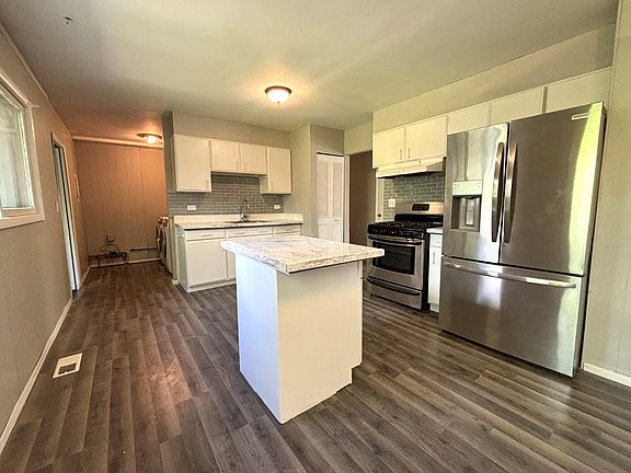 4th image of 408 Tanglewood Dr