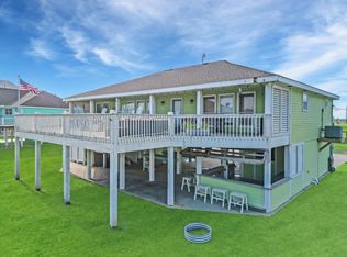 3108 Patty St, Crystal Beach, TX 77650