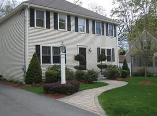 18 Union St, North Andover, MA 01845