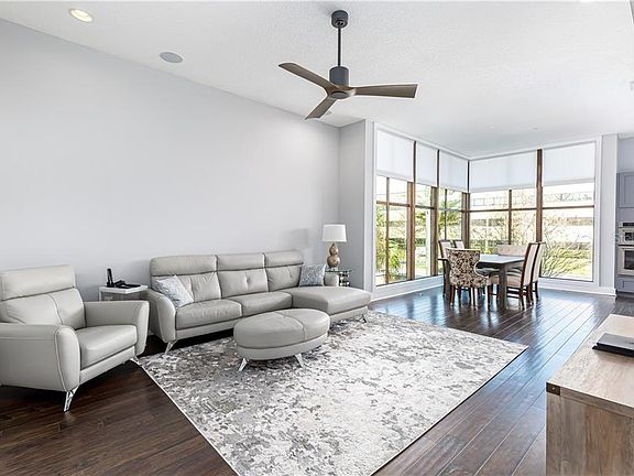 3rd image of 1814 Mondrian Cir