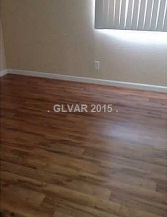 3rd image of 6212 Molino St