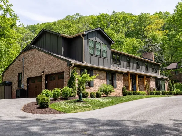6001 Andover Dr, Nashville, TN 37215