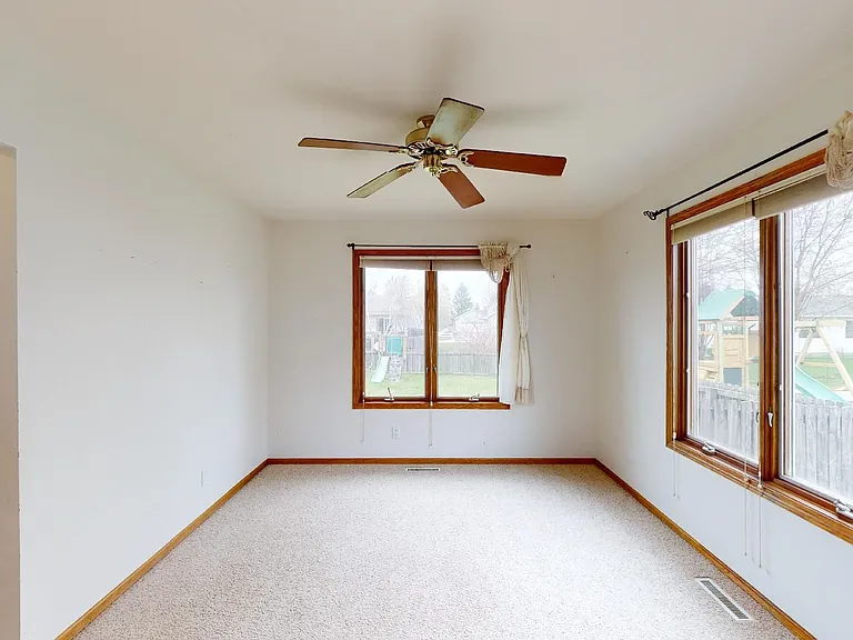 5217 Nevada Cir — Photo 7