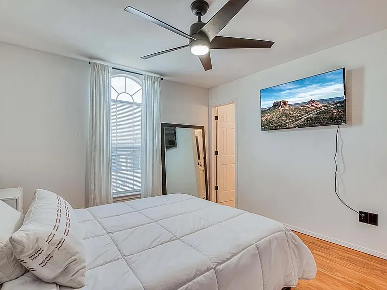 5249 Jose Cardenas Ln — Photo 34