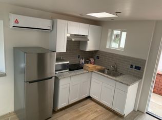 (Undisclosed Address), Vista, CA 92084