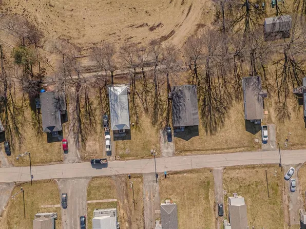 210 Cypress St, Keiser, AR 72351