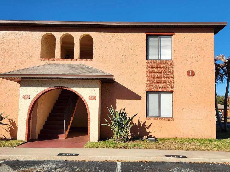 1st image of 207 San Juan Cir