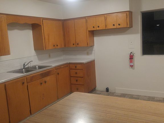 5th image of 817 King St #817