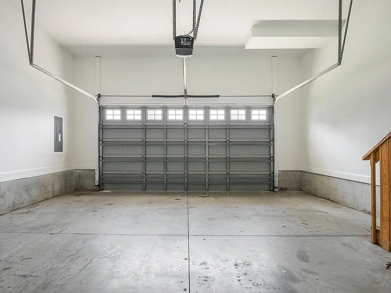 107 McKinnon Pl — Photo 33