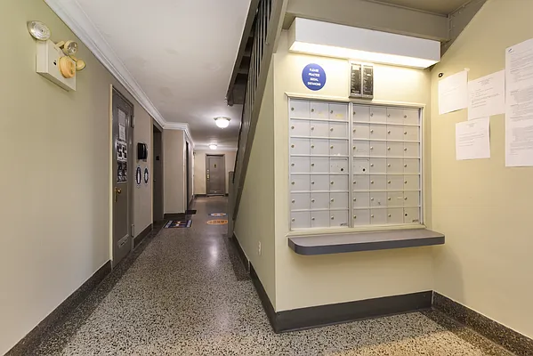 Sold by Chous Realty Group Inc | media 21