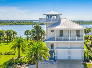 615 Riverside Landing Dr, Oak Hill, FL 32759