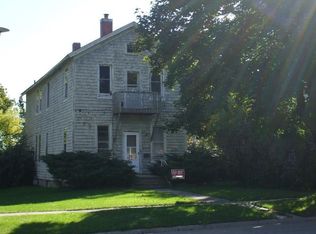 609 N Main St, Rochelle, IL 61068