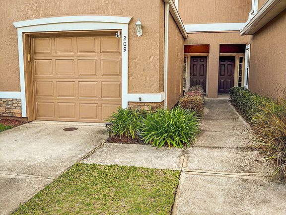 2nd image of 209 Leese Dr