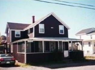 11 O St, Hampton, NH 03842