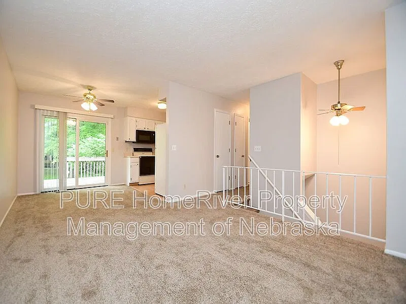 3 bed, 1.0 bath, 1150 sqft, $1,850 — Photo 4