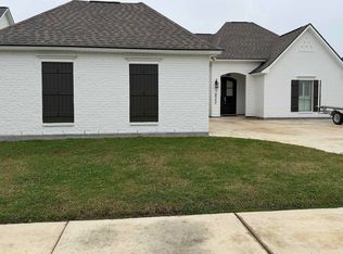 7822 Cutt Pointe Dr, Ventress, LA 70783