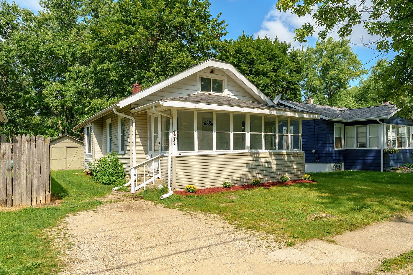 609 Dayton Ave, Kalamazoo, MI 49048 Zillow
