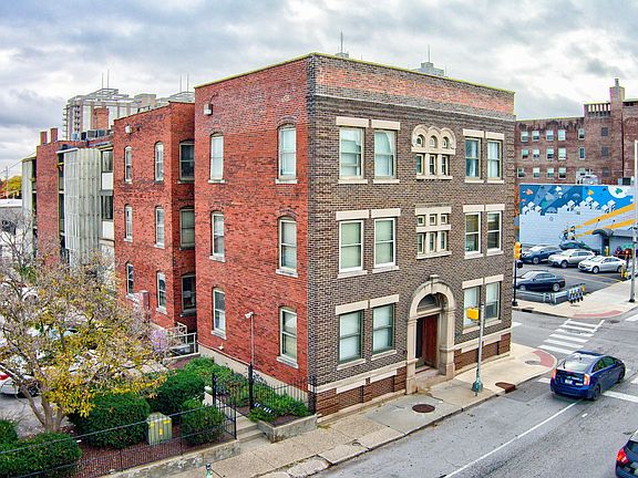 3rd image of 801 N Pennsylvania St APT F