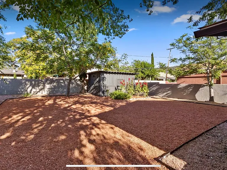 80 Oak Creek Blvd — Photo 14