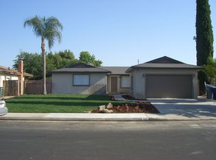 935 W National Ave, Clovis, CA 93612