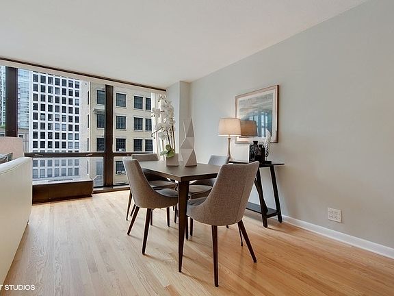 3rd image of 900 N Lake Shore Dr APT 608