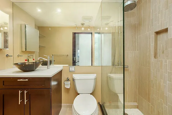 Sold by Corcoran | media 27