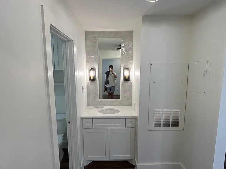 5516 Woodrow Ave #102 — Photo 36