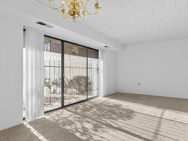 265 Shady Ave #13 — Photo 9
